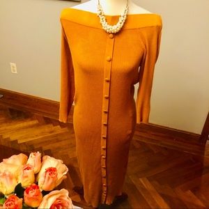 Mustard colored Eva Mendez stretchy dress, L